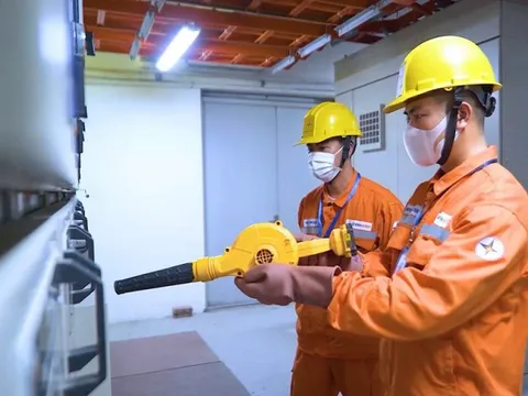 3 công ty thành viên lãi hơn 10.000 tỷ "hãm" đà lỗ khủng của EVN