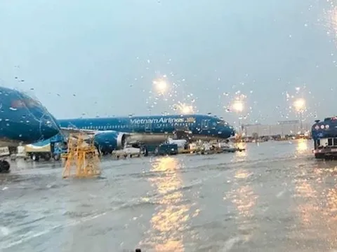 Điều chỉnh lịch bay phù hợp, sẵn sàng ứng phó bão số 1