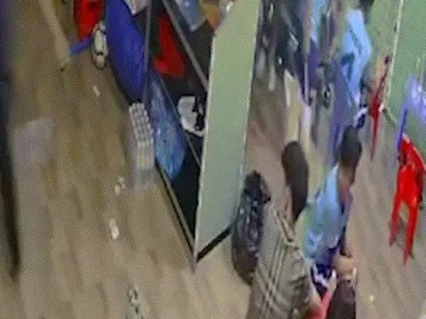 Điều tra vụ truy sát tại sân bóng ở Long An