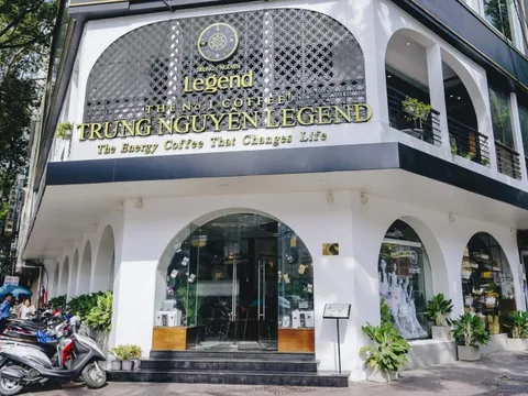 Top 10 thương hiệu F&B tại Việt Nam năm 2023: Highlands Coffee, Trung Nguyên Legend, Phúc Long đều đứng sau một hãng gà rán