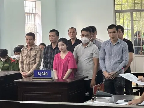 Bình Thuận: Nam thanh nữ tú thuê phòng mở tiệc “bay lắc”, lãnh án tù