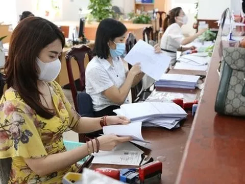 Cán bộ, công chức bị kỷ luật sẽ xếp loại không hoàn thành nhiệm vụ