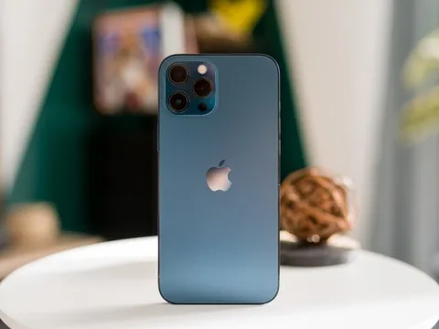 Tiếp tục giảm sâu, giá iPhone 12 xuống đáy, thấp nhất kể từ khi ra mắt