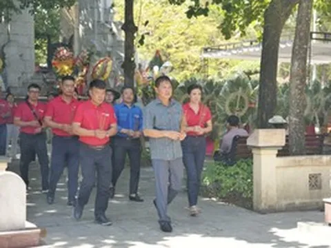 Nhắc nhớ thế hệ trẻ lòng biết ơn với quá khứ