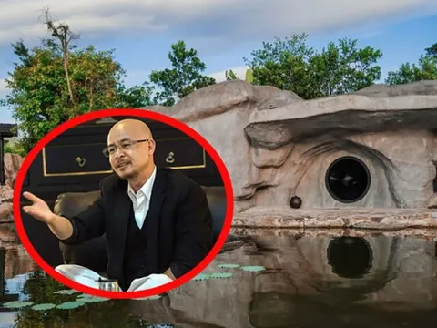 Sau hơn 10 năm sống ẩn dật trong hang đá, ông Đặng Lê Nguyên Vũ tái xuất cõi mạng để nói gì?
