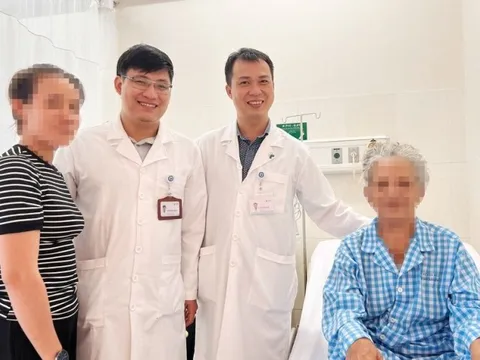 Kịp thời cứu sống cụ bà U70 vì đột nhiên đau ngực dữ dội