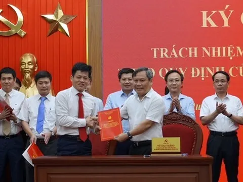 Quảng Bình công bố quyết định đối với 10 cán bộ chủ chốt