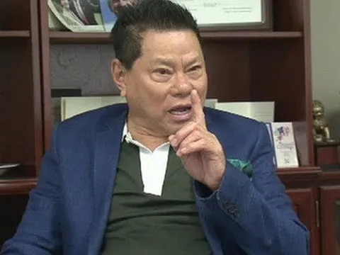 "Người cũ" của Ngọc Trinh vỡ nợ ở tuổi U80