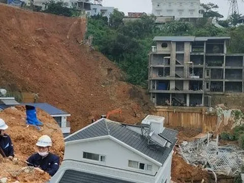 Đoàn chuyên gia Nhật Bản khảo sát khu vực sạt lở  ở Đà Lạt