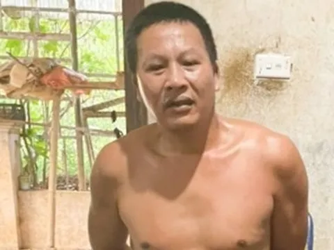 Phá tụ điểm ma túy được canh gác bởi 28 con chó dữ