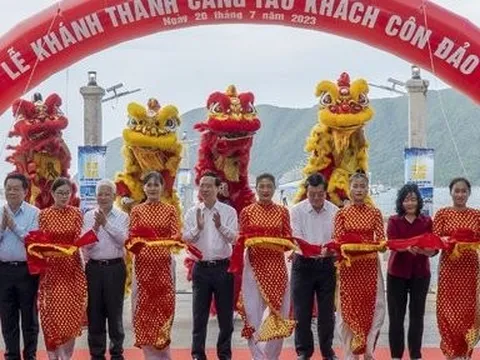 Chủ tịch nước dự lễ khởi công và khánh thành 2 công trình ở Côn Đảo