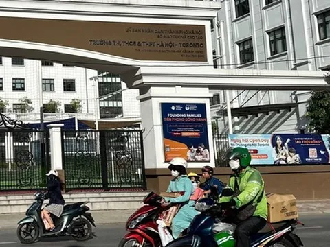 Miền Bắc nắng nóng gắt trước khi chuyển mưa dông
