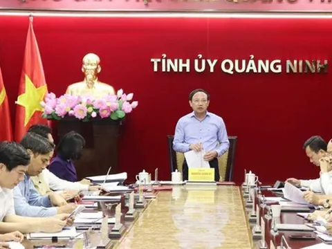 Một Phó trưởng Ban Dân vận Huyện ủy bị cách tất cả các chức vụ trong Đảng