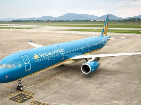 Vietnam Airlines chậm phát hành BCTC vì đang làm việc với các Bộ ngành và Văn phòng Chính phủ để xem xét việc duy trì cổ phiếu trên sàn HOSE