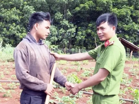 Thủ đoạn dụ dỗ "việc nhẹ lương cao" Bài 2: Bỏ mạng nơi xứ người