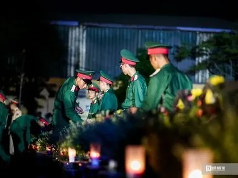 Hàng triệu ánh nến được thắp sáng tưởng niệm các Anh hùng liệt sĩ