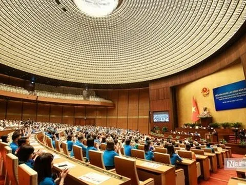 Người lao động quan tâm đến bảo hiểm xã hội, nhà ở