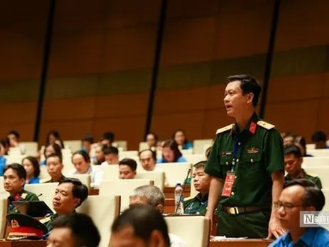 Chuyện "con nằm giường, bố mẹ trải chiếu nằm sàn" tại diễn đàn Người lao động