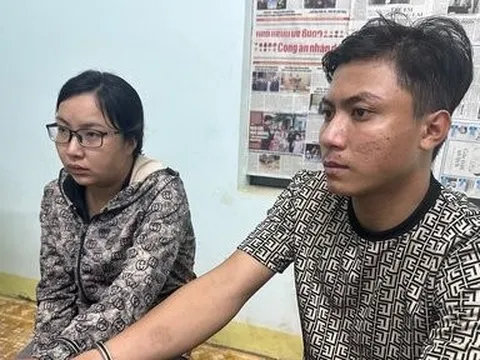 Hai đối tượng chiếm đoạt tiền của nhiều tiểu thương bằng thủ đoạn tinh vi
