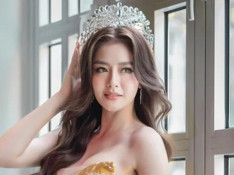 Á hậu Thanh Ngân: “Em khóc rất nhiều khi bị bạo lực mạng”