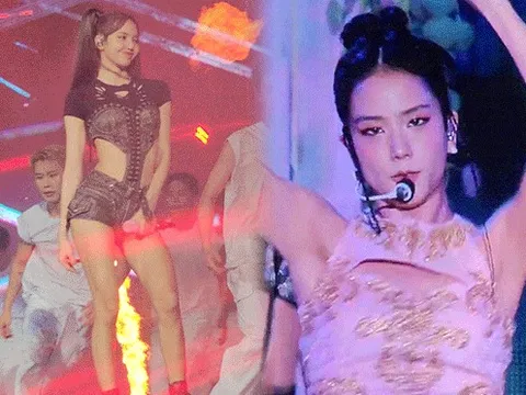 Cận cảnh "bữa tiệc nhan sắc" BLACKPINK ở concert Hà Nội: Nữ thần Jisoo lột xác, Lisa vừa vén mái 10 tỷ vừa khoe chân dài