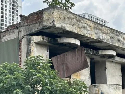 Dự án King Place trên "đất vàng" ở Hà Nội chậm sổ hồng, để cảnh quan nhếch nhác