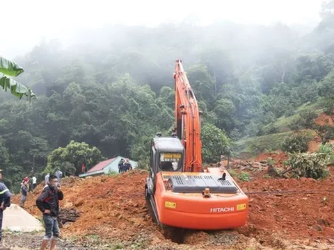 Huy động chó nghiệp vụ tìm nạn nhân cuối cùng vụ sạt lở đèo Bảo Lộc