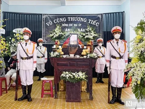 Truy thăng cấp bậc hàm đối với 3 cán bộ hy sinh trong vụ sạt lở ở Lâm Đồng