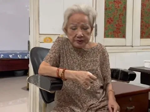 Người chăm sóc tiết lộ sức khỏe hiện tại và những bí mật nghệ sĩ Hồng Nga giấu kín