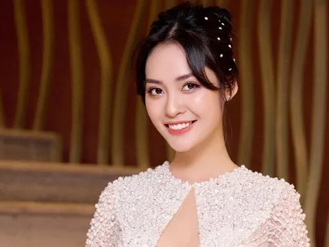 Hoa hậu Nông Thúy Hằng phủ nhận tin đồn 'chật vật kiếm tiền trả nợ cho anh trai'