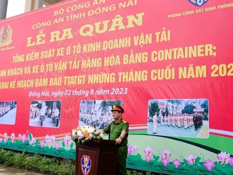 Công an tỉnh Đồng Nai ra quân tổng kiểm soát xe kinh doanh vận tải