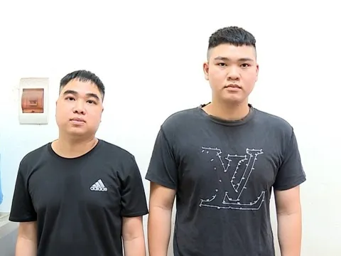 Khởi tố hai thanh niên cho vay tiền lãi suất cao