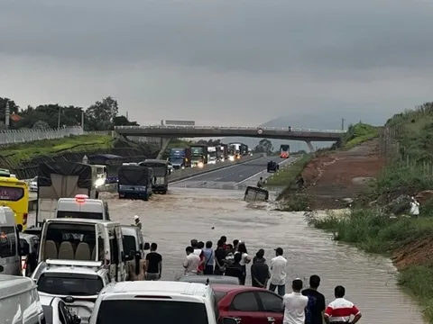 Đề xuất phương án chống ngập nước trên cao tốc Phan Thiết-Dầu Giây
