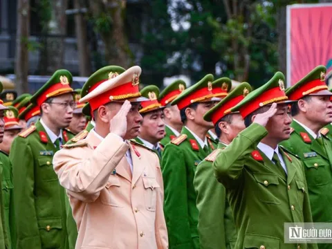 Phát động thi đua học tập tấm gương anh dũng hy sinh của 3 cán bộ CSGT