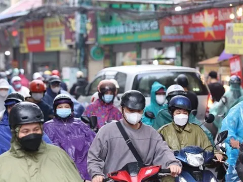 Miền Trung nắng nóng gay gắt, miền Bắc giảm mưa
