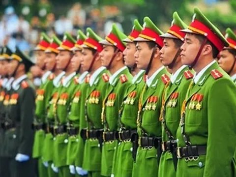 Quy định cụ thể chức vụ của sĩ quan công an có cấp bậc hàm cao nhất là Trung tướng, Thiếu tướng