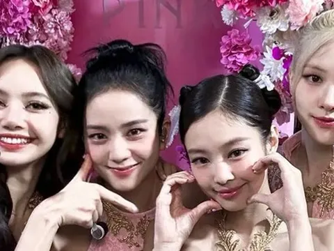 Động thái đầu tiên của Jisoo sau tin hẹn hò Ahn Bo Hyun, liên quan đến concert BLACKPINK Hà Nội