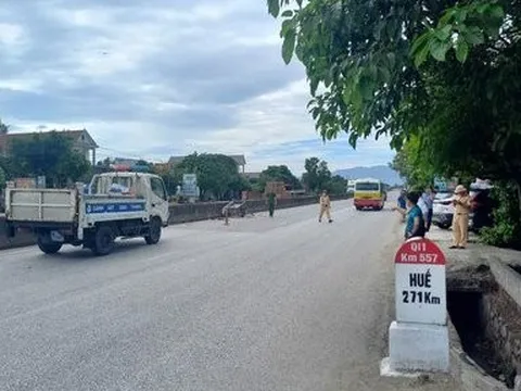 Hà Tĩnh: Nữ công nhân bị tông tử vong khi đang bảo dưỡng đường