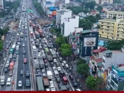 Ám ảnh thảm cảnh tắc đường ở Hà Nội, nhiều người bán nhà ven đô