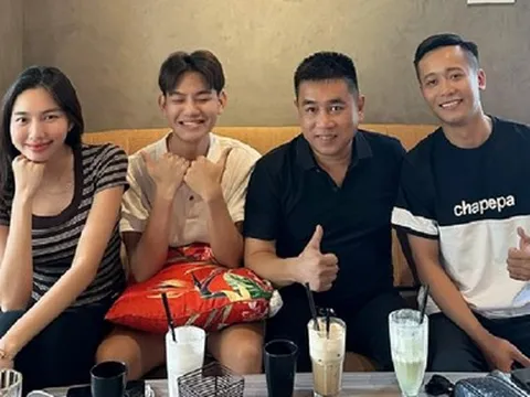 Hoa hậu Thùy Tiên hội ngộ Quang Linh Vlogs, hành động của cả hai gây chú ý