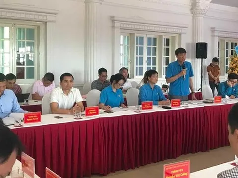 NÓNG: Đề xuất tăng lương tối thiểu vùng năm 2024 khoảng 5-6%