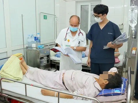 Nam thanh niên bị nhiễm sán lá phổi do ăn gỏi cua sống