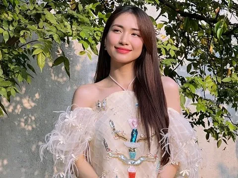 Hòa Minzy "ế show" sau 2 tháng không đi hát, phải mượn tiền quản lý?