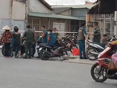 Điều tra vụ người đàn ông chết trước cổng công ty nơi từng làm việc