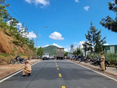 Lâm Đồng: Tai nạn giao thông nghiêm trọng khiến 2 người tử vong