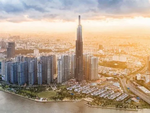 Tăng 42% trong 2 tuần, vốn hoá của Vingroup đã ngang bằng giá trị phần sở hữu tại VinFast trước thềm niêm yết