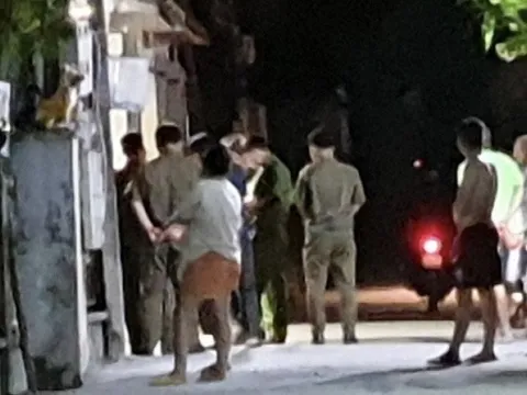 Bình Dương: Điều tra vụ tai nạn thương tâm cha lái xe vô tình tông con gái tử vong