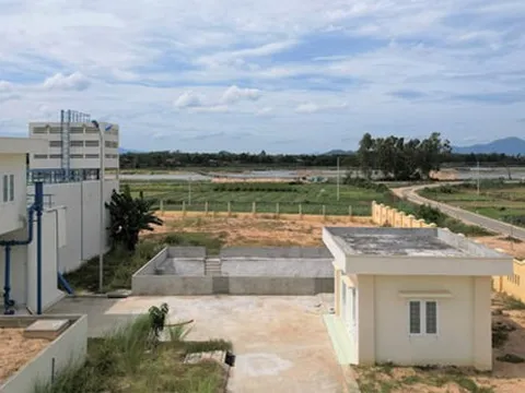 Thiếu đường ống, nhà máy nước sạch 35 tỉ đồng "đắp chiếu"