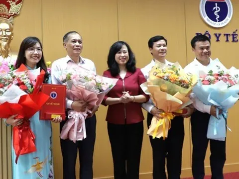 Bổ nhiệm Trưởng Khoa y học cổ truyền ở TP HCM làm Phó cục trưởng