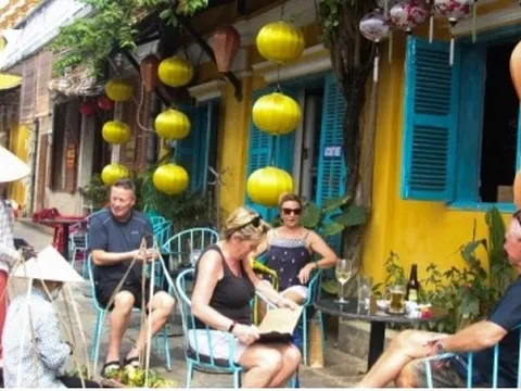 Công dân nước nào được nâng thời hạn tạm trú lên 45 ngày khi nhập cảnh Việt Nam?